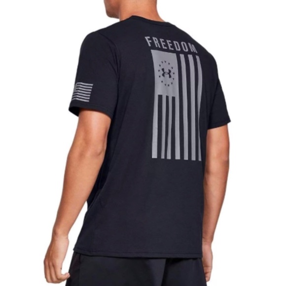 Under Armour Men’s Black Freedom Flag Tee (Size XL) - Picture 3 of 10